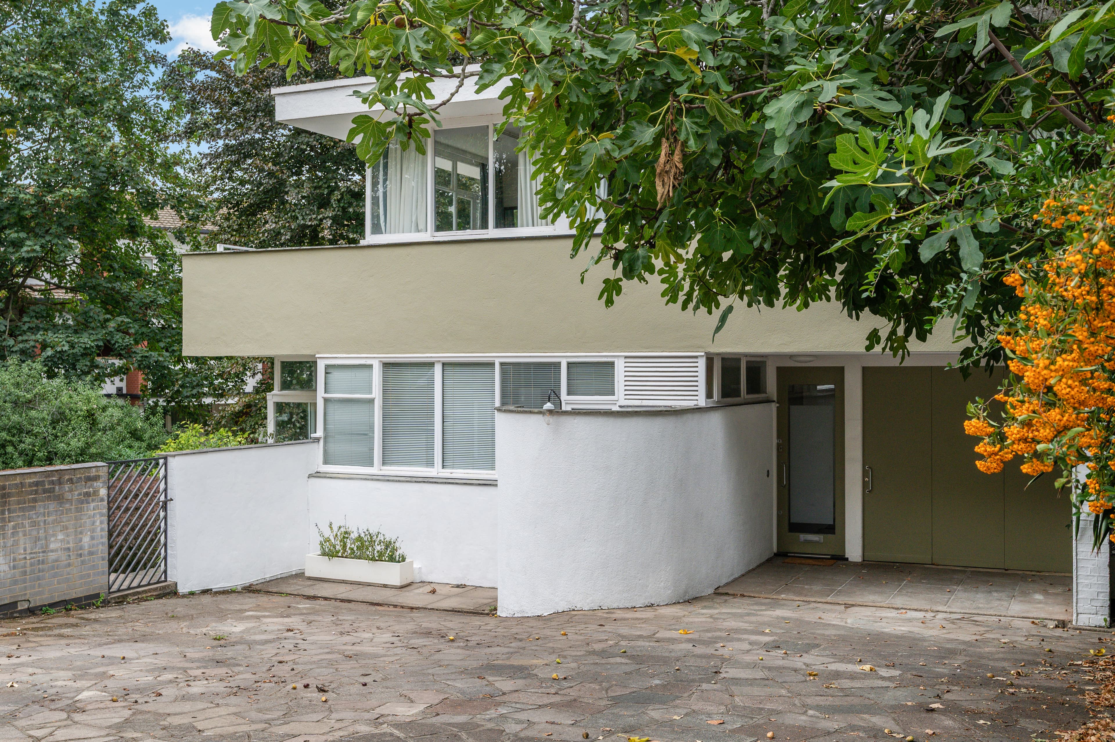 Putney Listed External Renovation gallery image 11